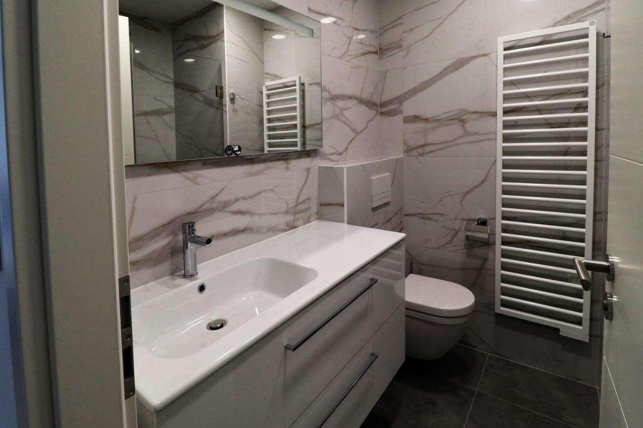 Threeland Hotel Петанж Экстерьер фото
